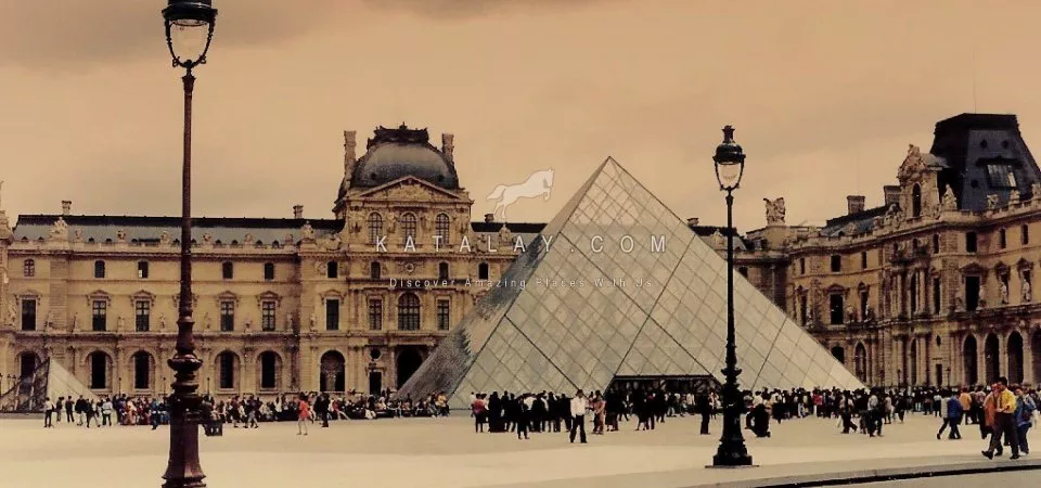 Paris Tour: Louvre Museum Skip The Line Guided Tour With Venus de Milo and Mona Lisa