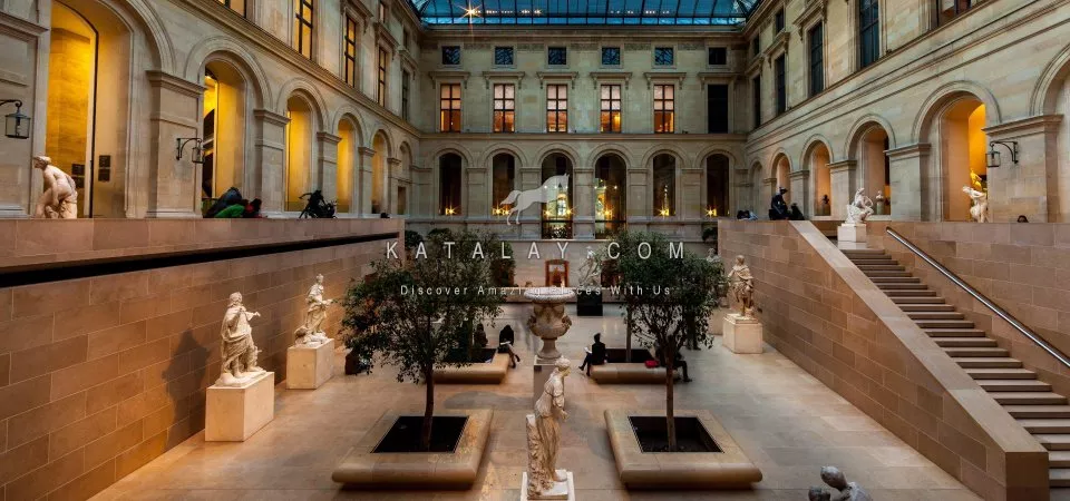 Paris Tour: Louvre Museum Skip The Line Guided Tour With Venus de Milo and Mona Lisa