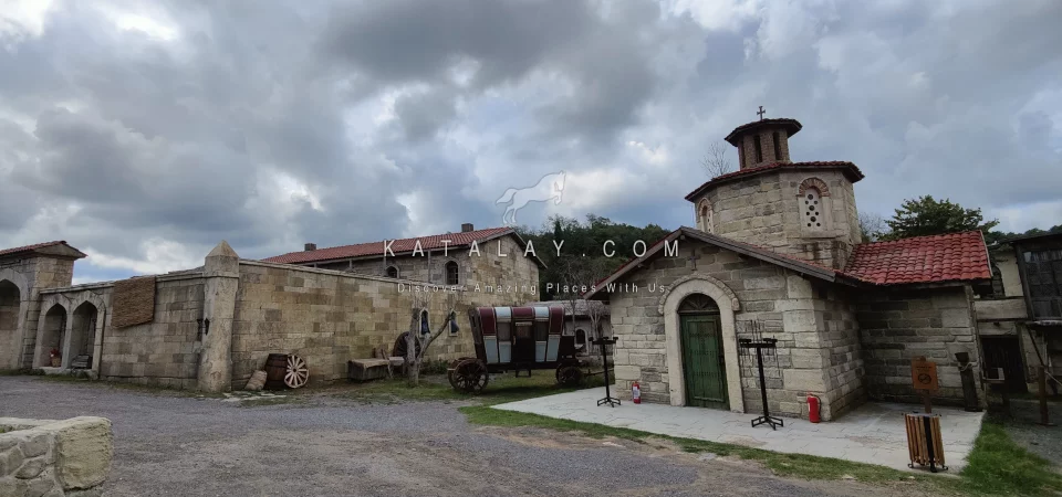 Istanbul Tour: Daily Ertugrul Ghazi and Osman Ghazi Movie Studios Tour in Bozdag Film Studios