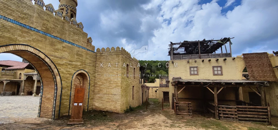 Istanbul Tour: Daily Ertugrul Ghazi and Osman Ghazi Movie Studios Tour in Bozdag Film Studios