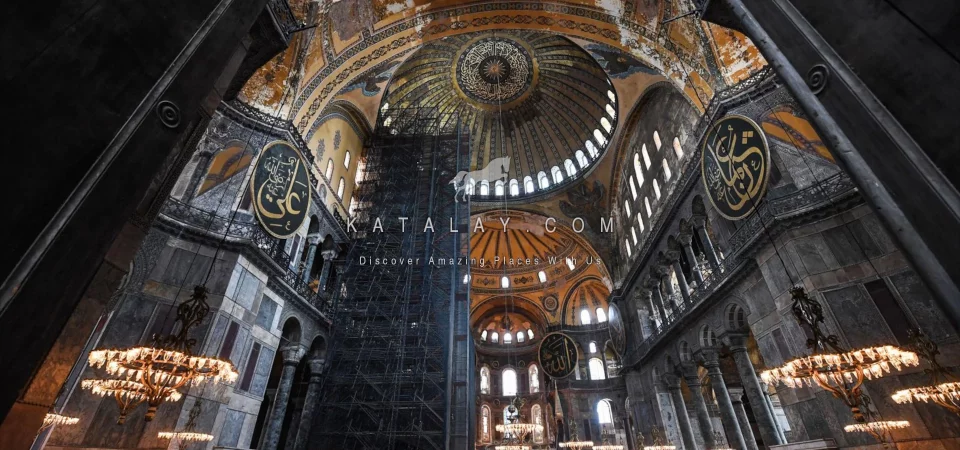 Istanbul Tour: Topkapi Palace and Hagia Sophia Fast-Track Tour
