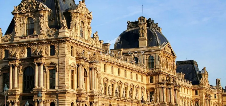 Paris Tour: Louvre Museum Skip The Line Guided Tour With Venus de Milo and Mona Lisa