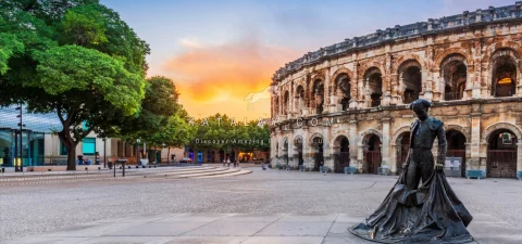 Nimes Tours