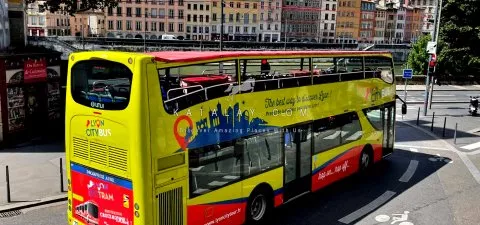 Lyon Tour: Hop-On Hop-Off Tour with Audio Commentary