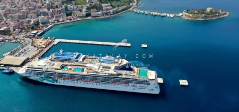Turkey Package Tour: 4 Nights 5 Days Ephesus, Pamukkale, and Kusadasi Tour Package from Istanbul